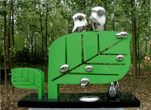 不(bù)鏽鋼雕塑